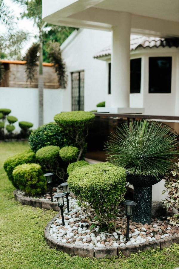 Bahay Ni Kikay Vacation Rental - Wifi Included General Santos City Exteriér fotografie